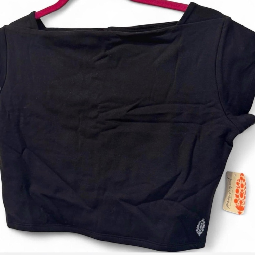 NWT FREE PEOPLE Black Women's Crop Top - Picture 4 of 7